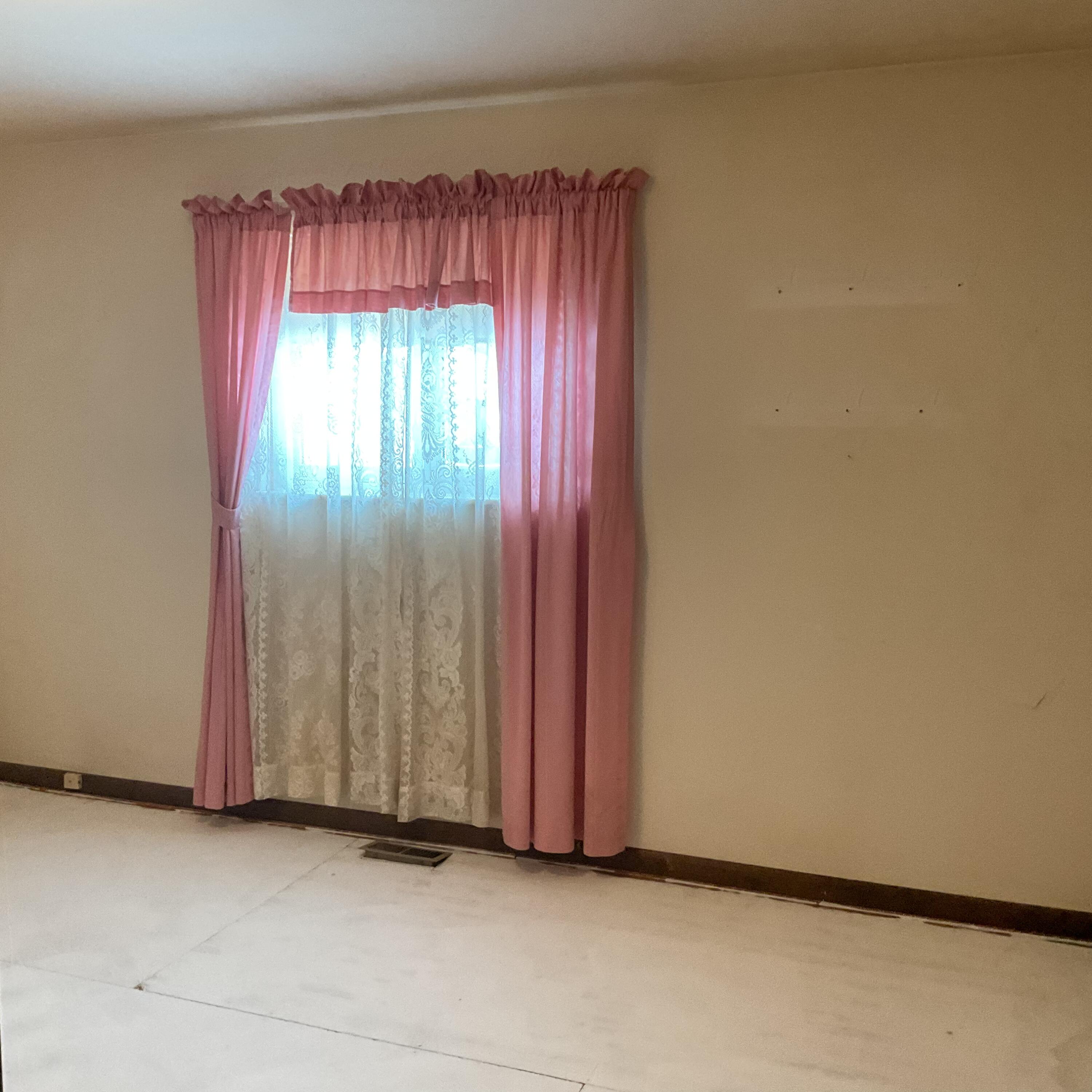 42950 Bemis Road Belleville, MI 48111 - Photo 14 of 18 876DA696-E752-49BB-A281-40EE0CF09416