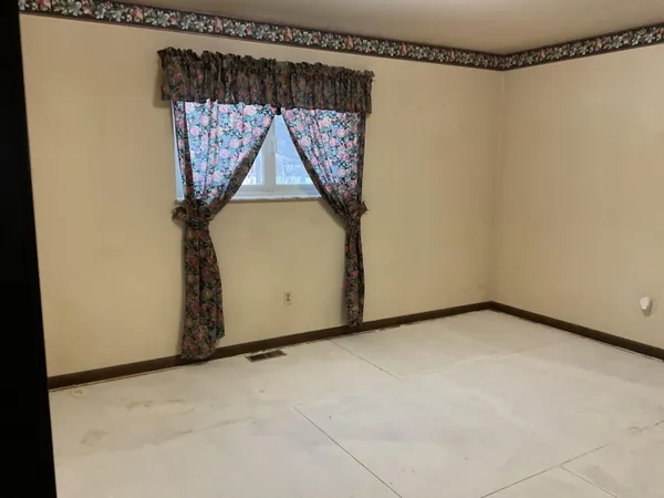 $365,000 | 42950 Bemis Road, Belleville, MI 48111