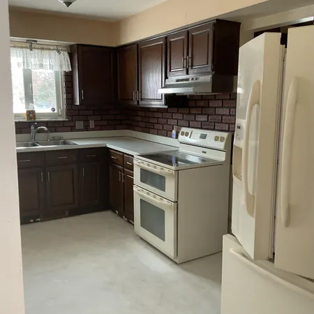 $365,000 | 42950 Bemis Road, Belleville, MI 48111