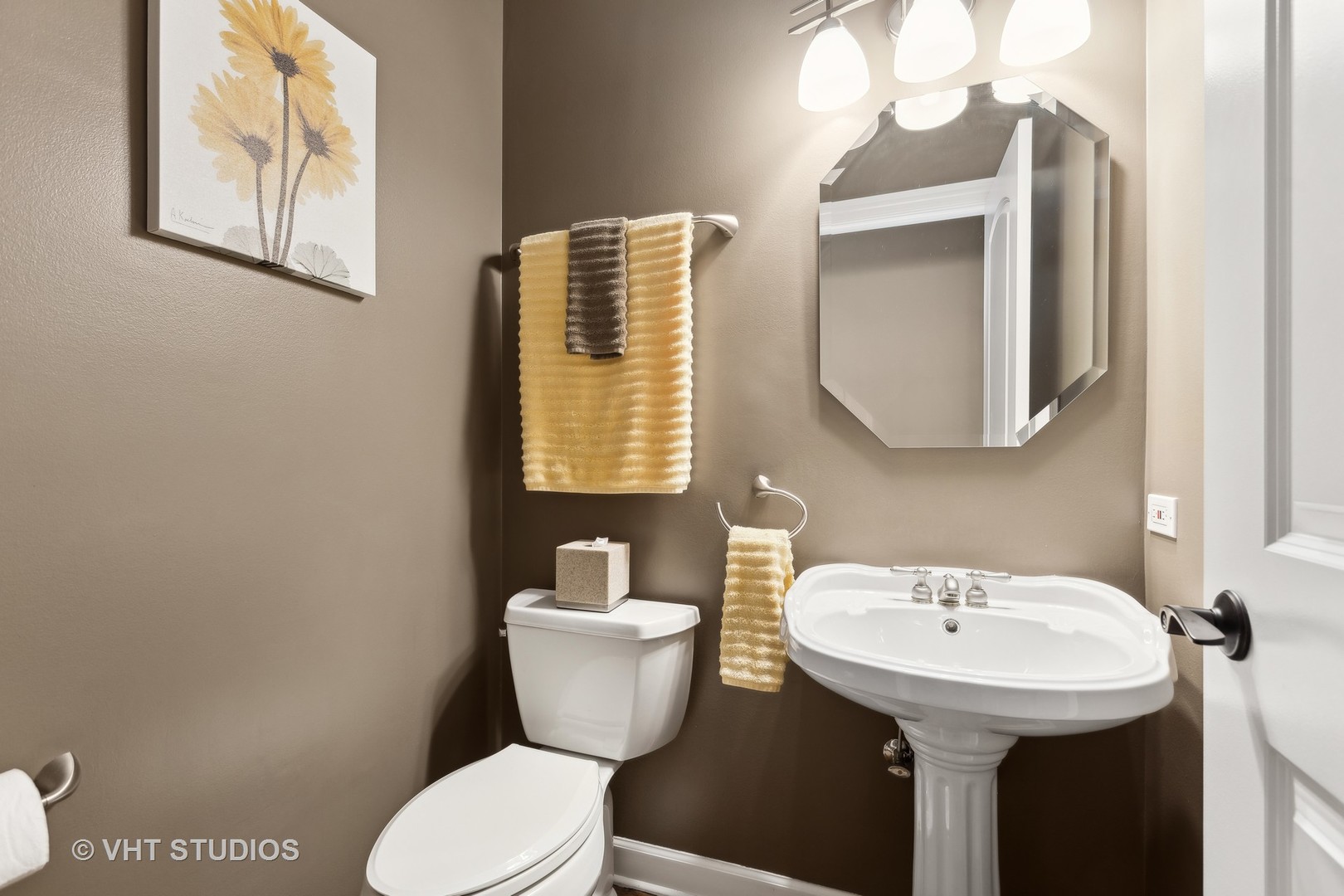 1045 Ravinia Drive Gurnee, IL 60031 - Photo 32 of 54 Gallery Image 32