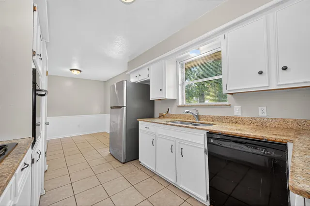 $1,650 | 108 Belvedere Drive, Conroe, TX 77301