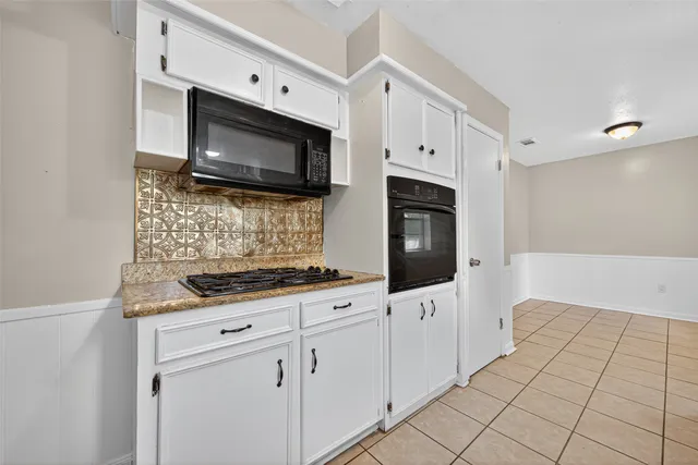 $1,650 | 108 Belvedere Drive, Conroe, TX 77301