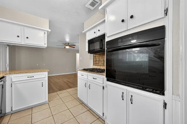 $1,650 | 108 Belvedere Drive, Conroe, TX 77301