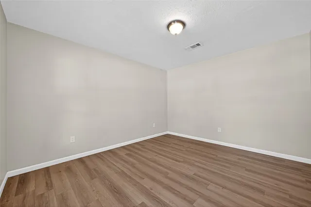 $1,650 | 108 Belvedere Drive, Conroe, TX 77301