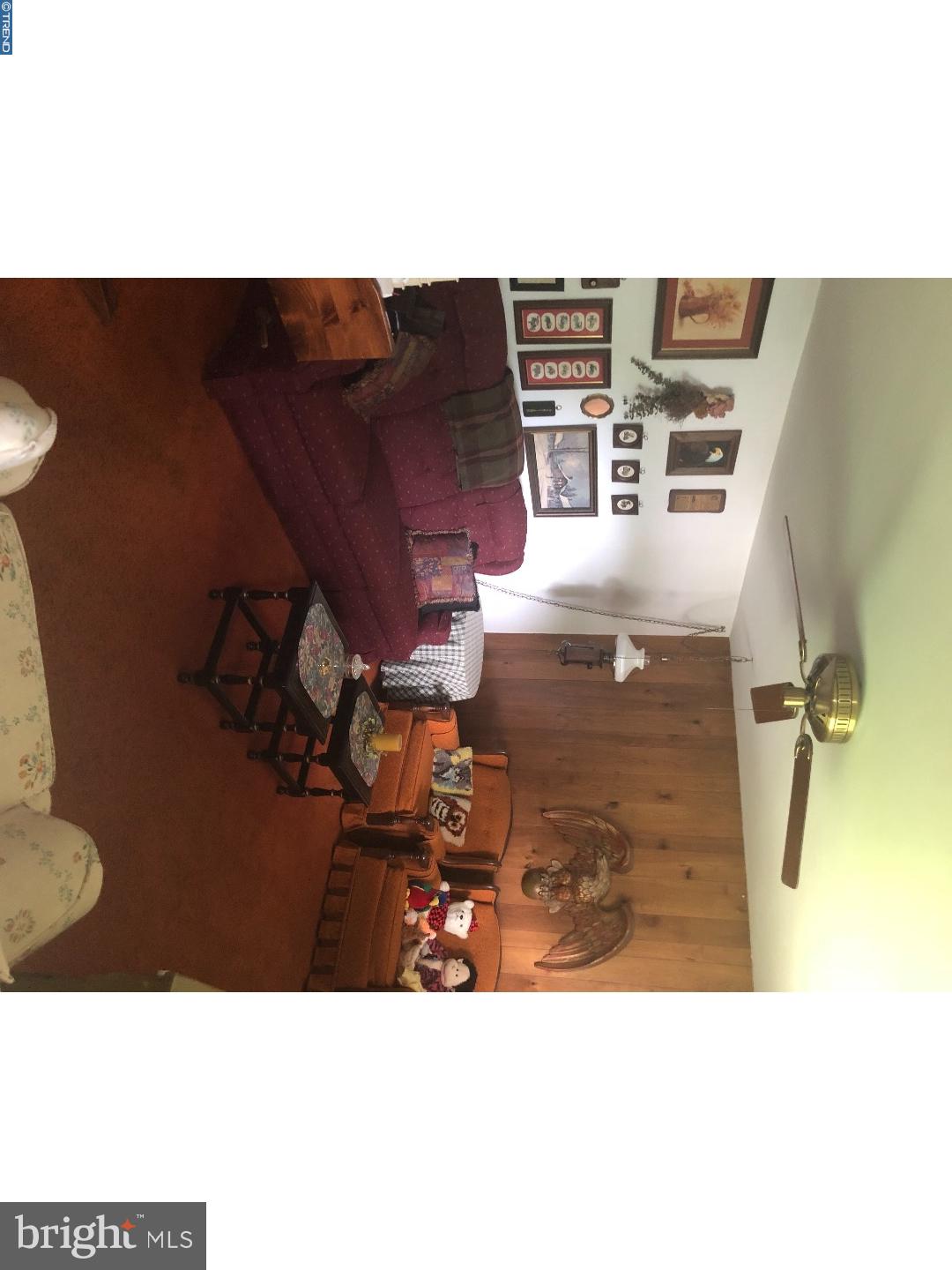 1112 Byberry Road Philadelphia, PA 19116 - Photo 3 of 24 Living Room