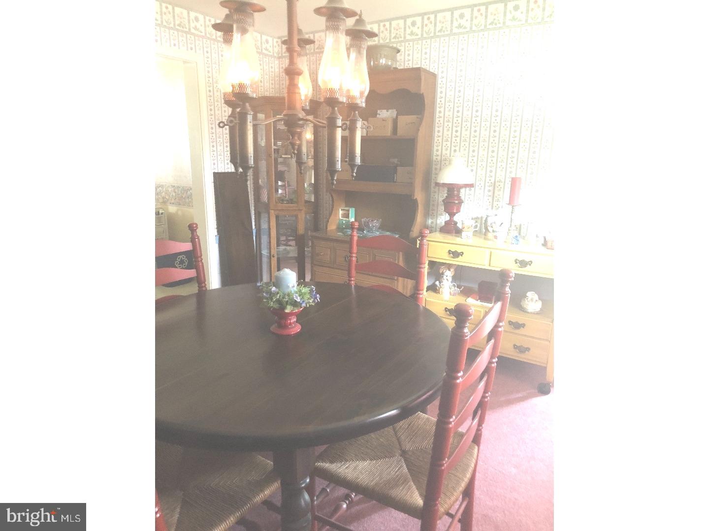 1112 Byberry Road Philadelphia, PA 19116 - Photo 8 of 24 Dining Room