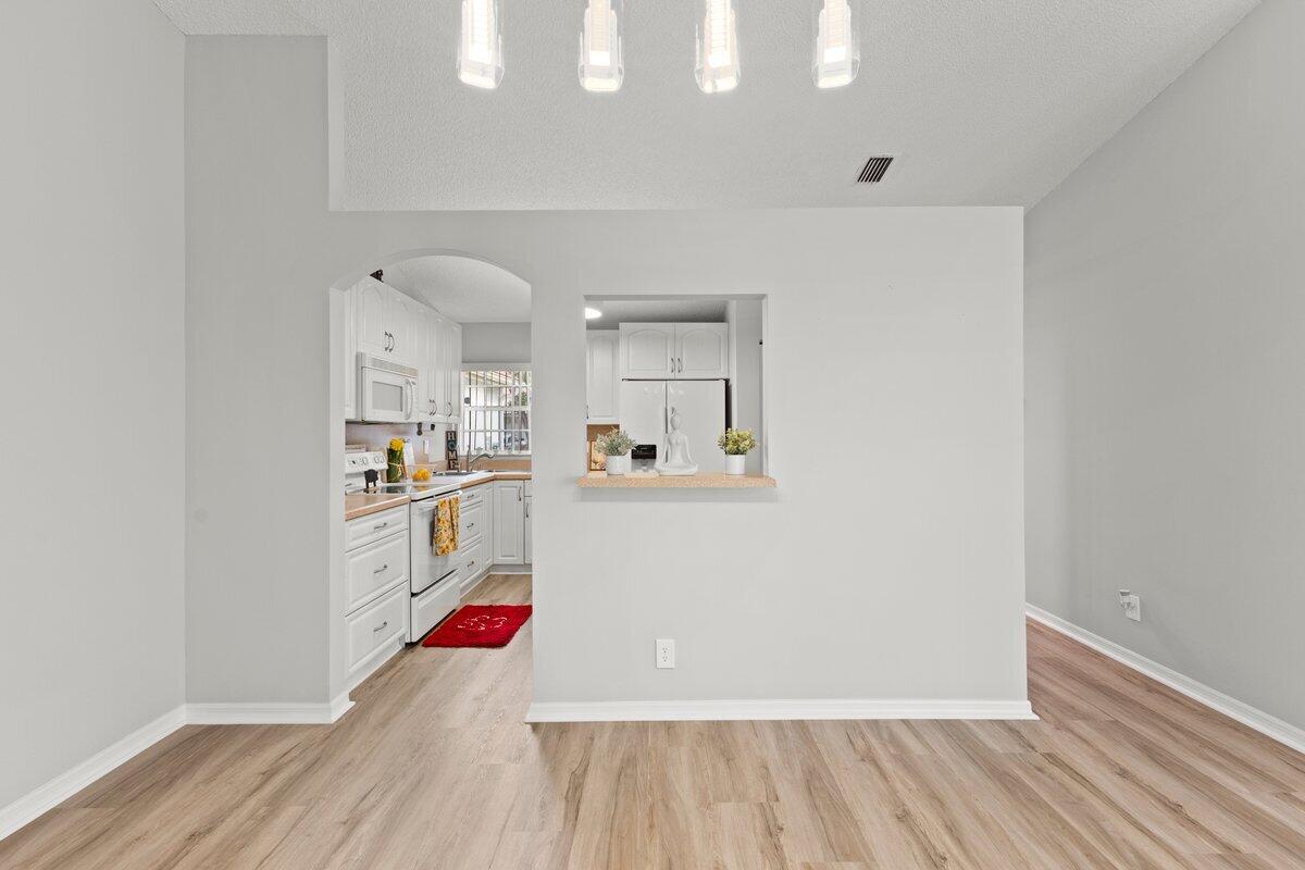 15443 Floral Club Road Delray Beach, FL 33484 - Photo 13 of 48 10