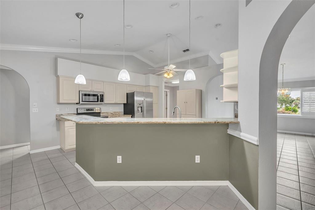 9025 Southeast 136th Loop Summerfield, FL 34491 - Photo 17 of 57