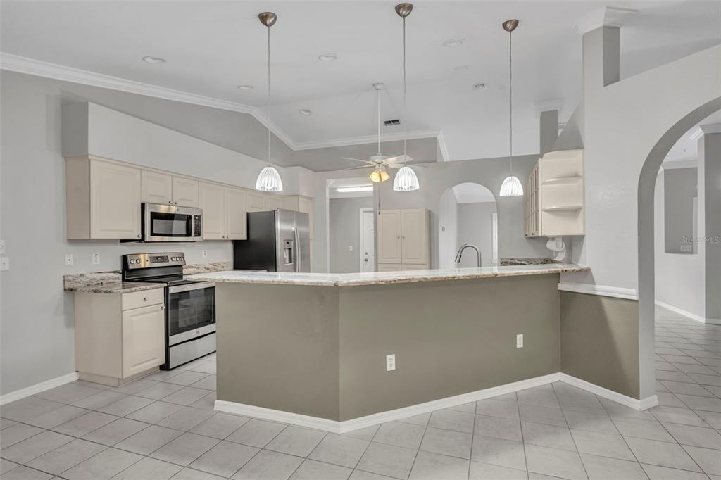 9025 Southeast 136th Loop Summerfield, FL 34491 - Photo 18 of 57