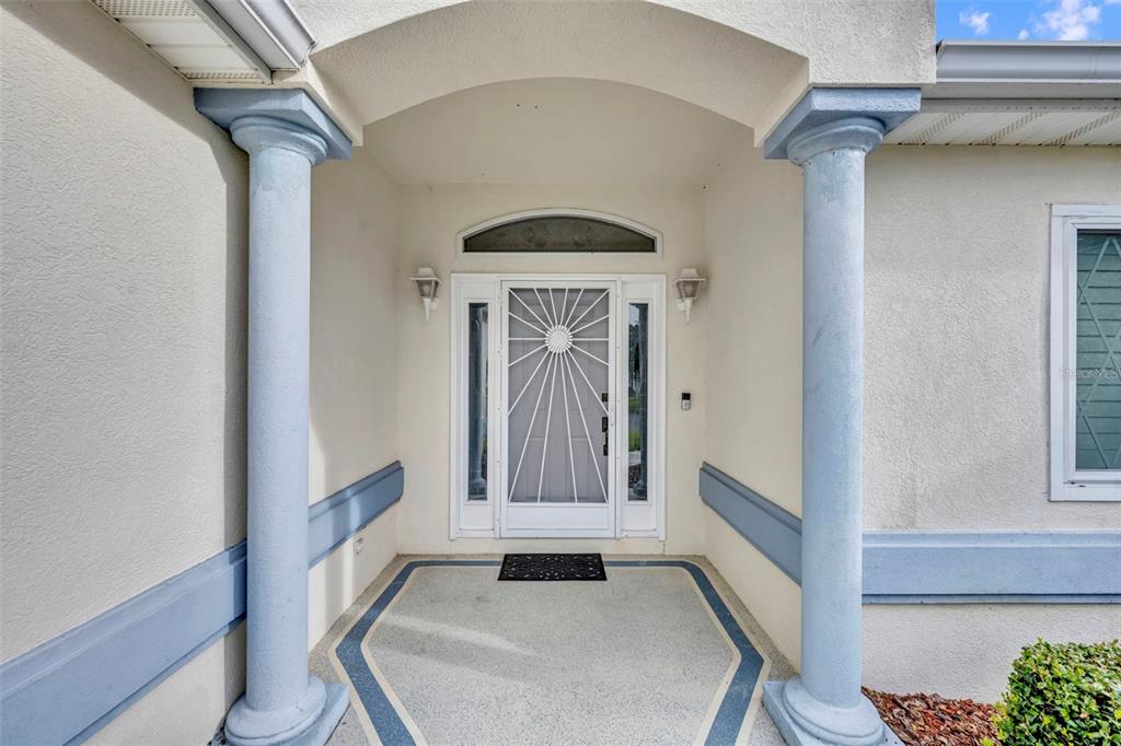 9025 Southeast 136th Loop Summerfield, FL 34491 - Photo 4 of 57