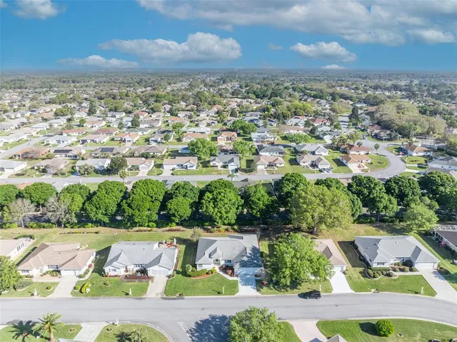 $339,900 | 9025 Southeast 136th Loop, Summerfield, FL 34491