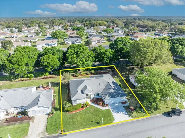 $339,900 | 9025 Southeast 136th Loop, Summerfield, FL 34491