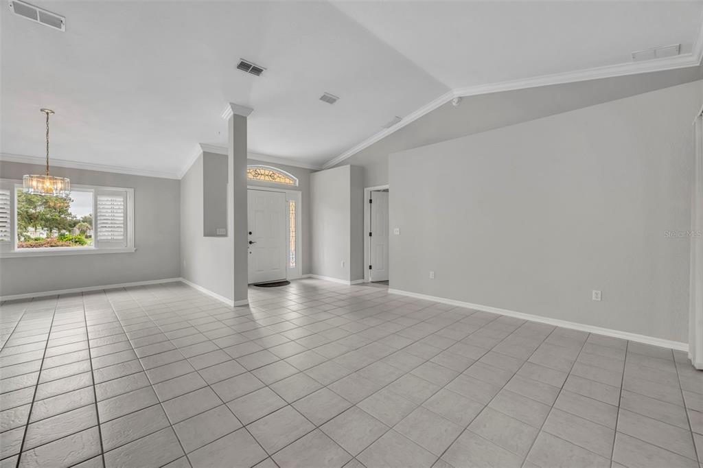 9025 Southeast 136th Loop Summerfield, FL 34491 - Photo 8 of 57