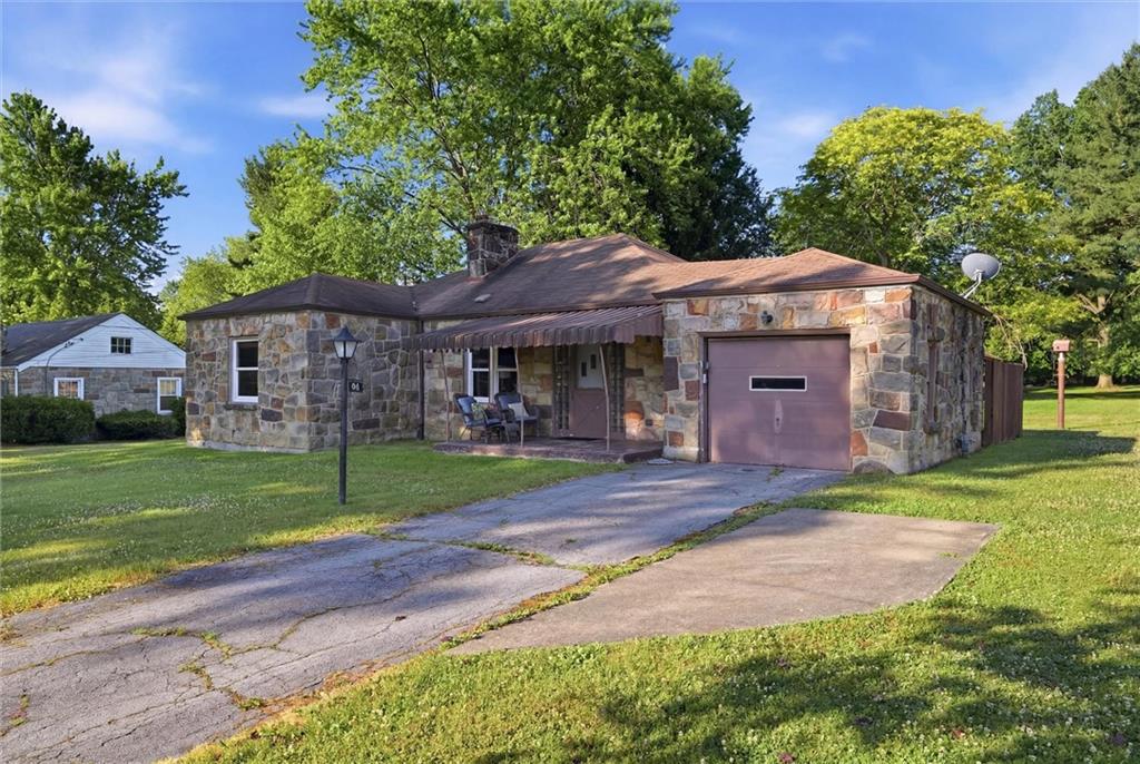 915 North Keel Ridge Road Hermitage, PA 16148 - Photo 1 of 35