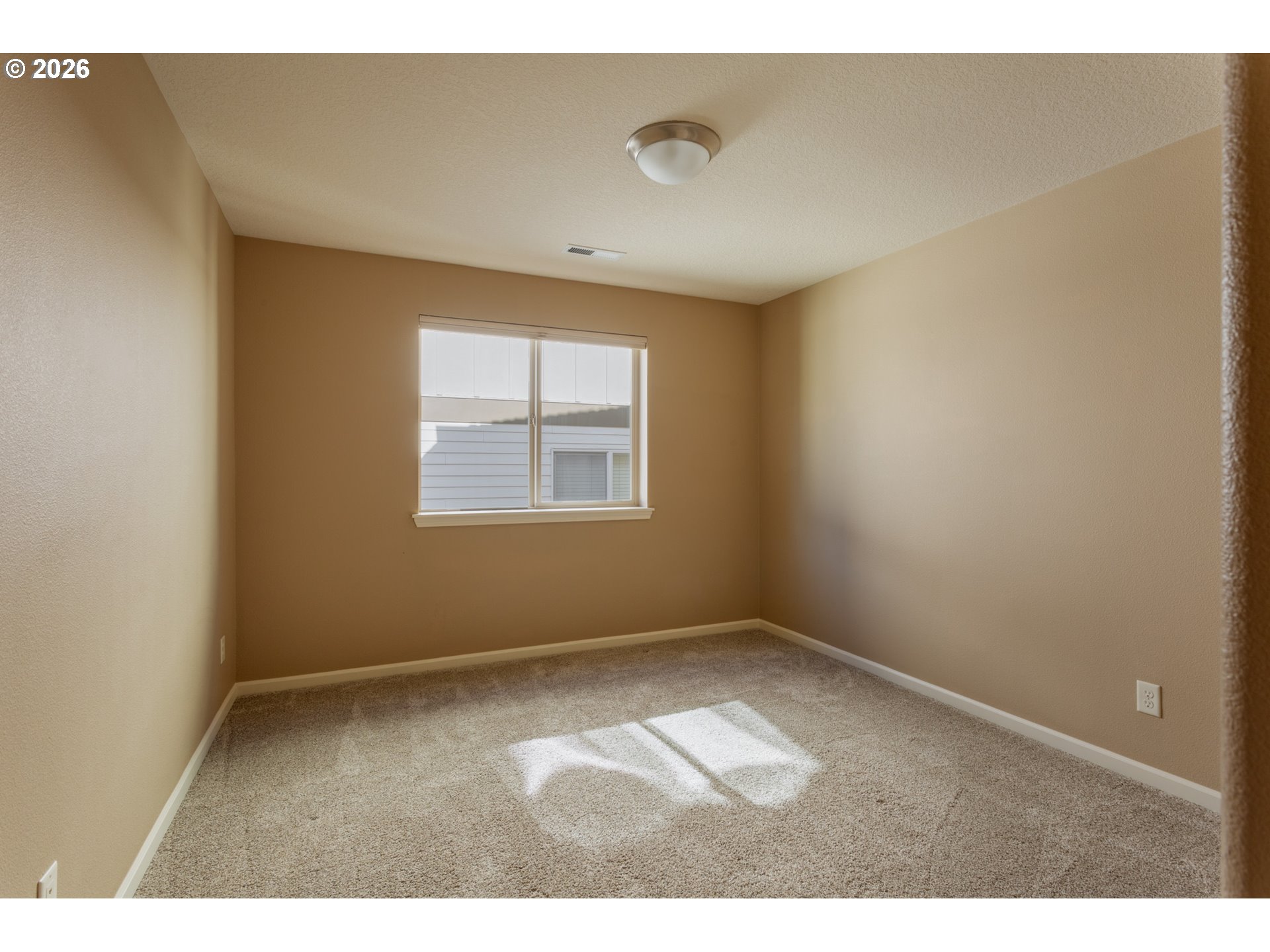 13357 Southwest Alpine View Tigard, OR 97224 - Photo 27 of 32 Bedroom