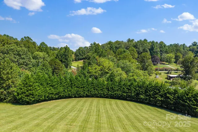 $699,000 | 119 Big Sky Drive, Leicester, NC 28748