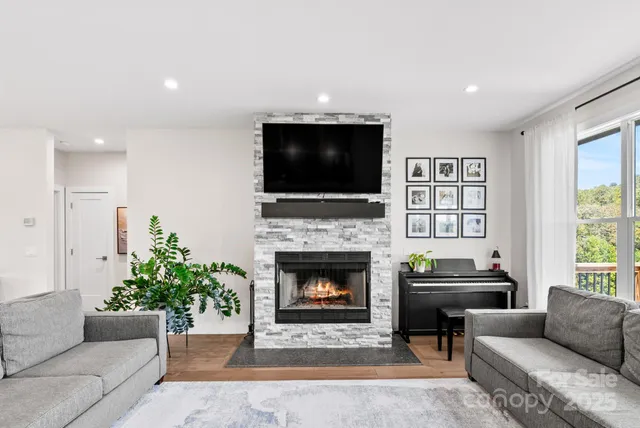 $699,000 | 119 Big Sky Drive, Leicester, NC 28748