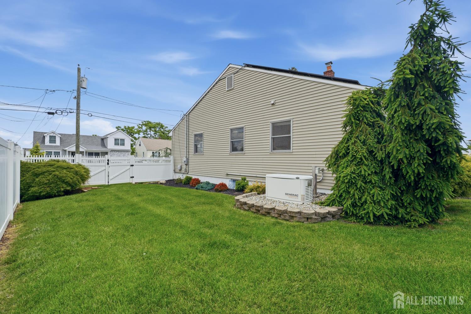 31 Middle Hill Road Colonia, NJ 07067 - Photo 40 of 50