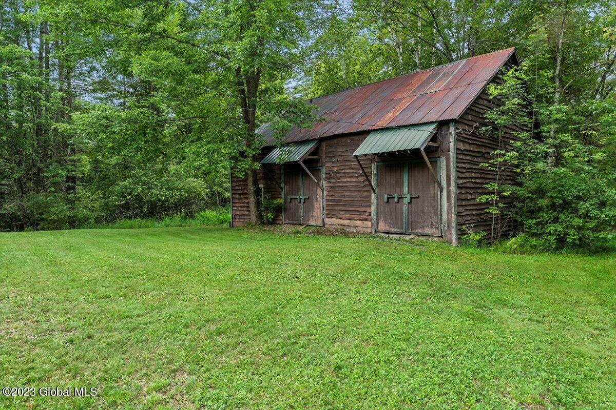35 Buckskin Valley Road Johnsburg, NY 12843 - Photo 11 of 40 10-DOD07671
