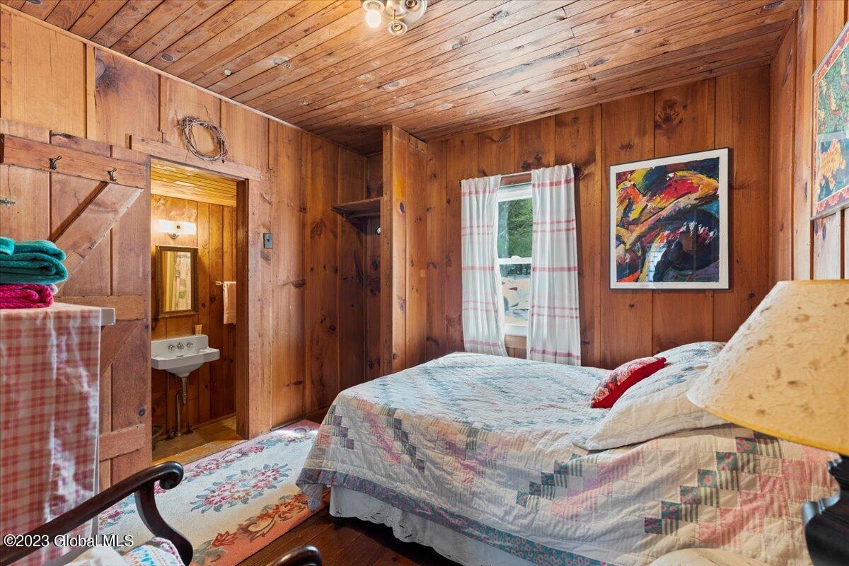 35 Buckskin Valley Road Johnsburg, NY 12843 - Photo 28 of 40 19-DOD00035