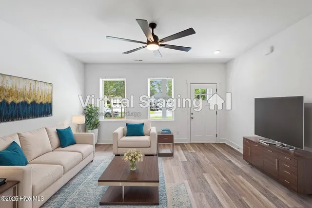 $2,100 | 834 Greenwood Court, Calabash, NC 28467