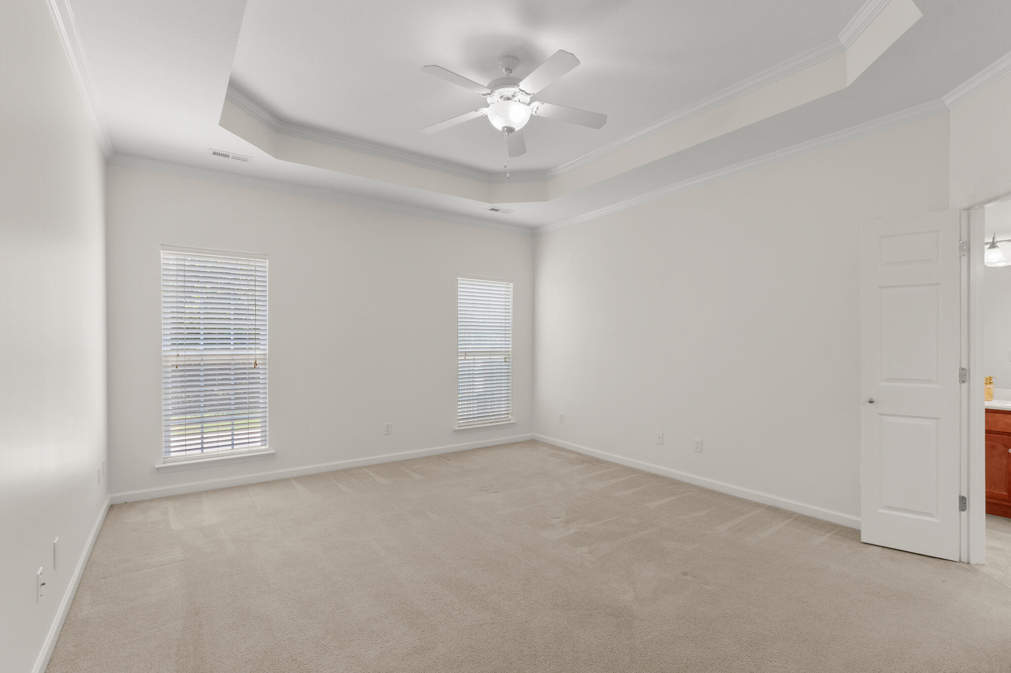 8264 Chula Creek Road Chattanooga, TN 37421 - Photo 16 of 35 Primary Bedroom