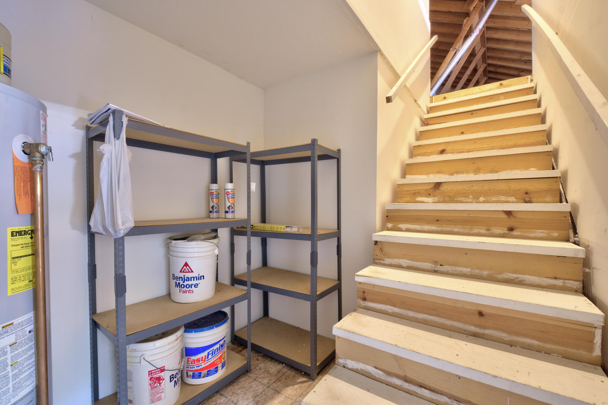 8264 Chula Creek Road Chattanooga, TN 37421 - Photo 30 of 35 Stairs to Attic