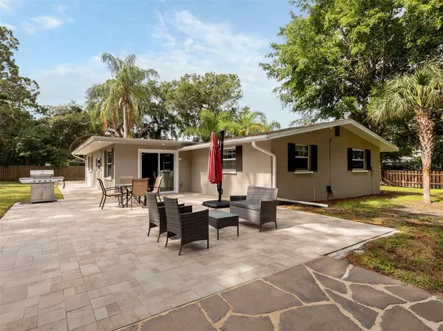 $4,500 | 6115 Carlton Avenue, Sarasota, FL 34231