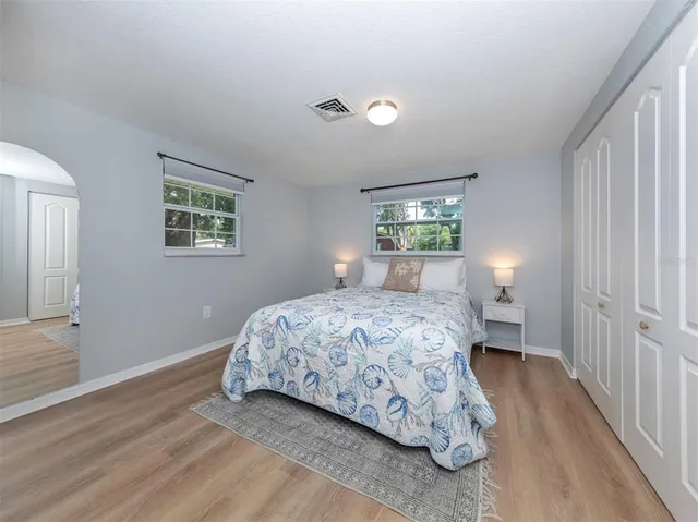 $4,500 | 6115 Carlton Avenue, Sarasota, FL 34231