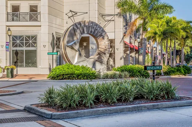 $4,500 | 6115 Carlton Avenue, Sarasota, FL 34231