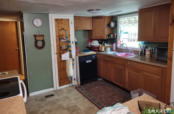 $189,900 | 16 Marlene Drive, Ledyard, CT 06339