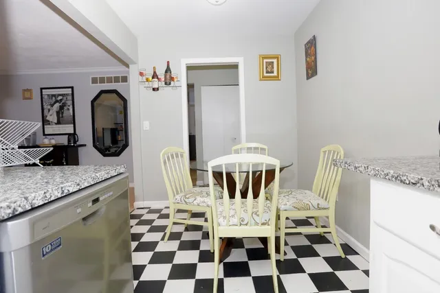 $3,000 | 1616 Washtenaw Avenue, Ypsilanti, MI 48197