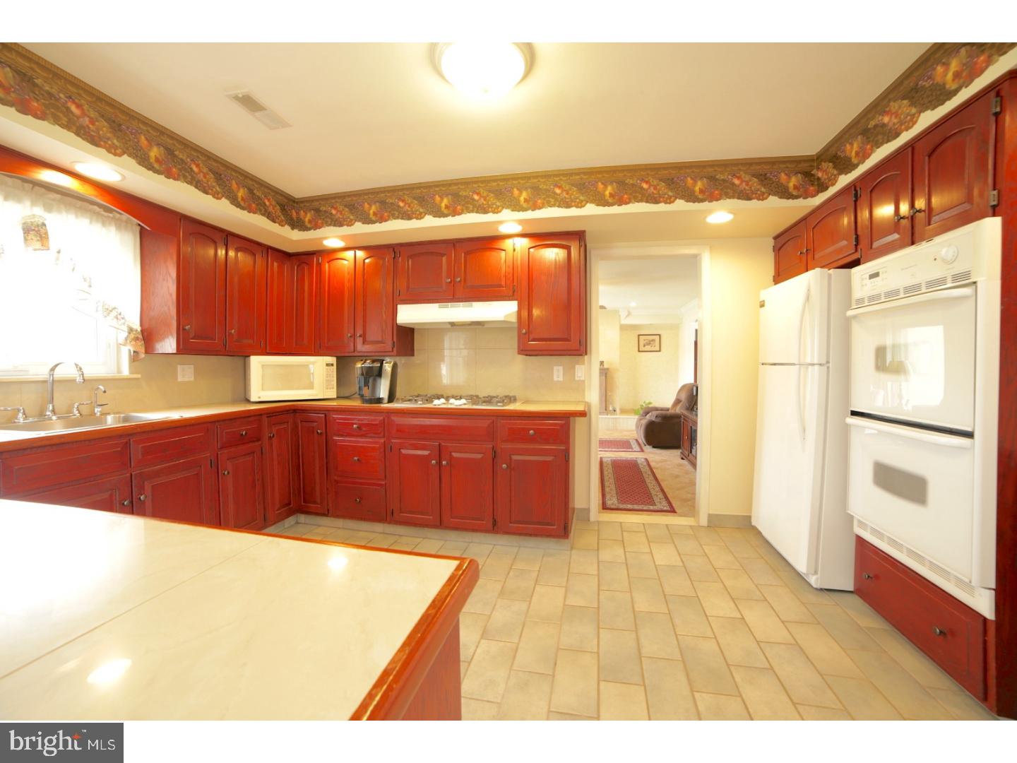 643 Dutch Mill Road Newfield, NJ 08344 - Photo 5 of 25 Kitchen