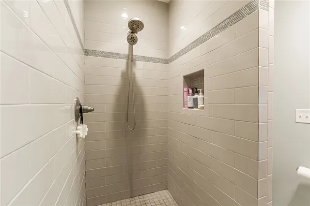 $349,900 | 86 Great Wood Circle, Perinton, NY 14450