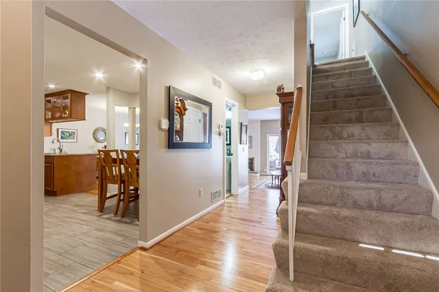 $349,900 | 86 Great Wood Circle, Perinton, NY 14450