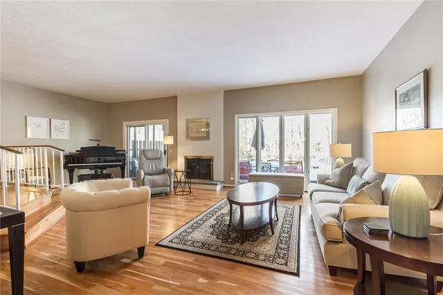 $349,900 | 86 Great Wood Circle, Perinton, NY 14450