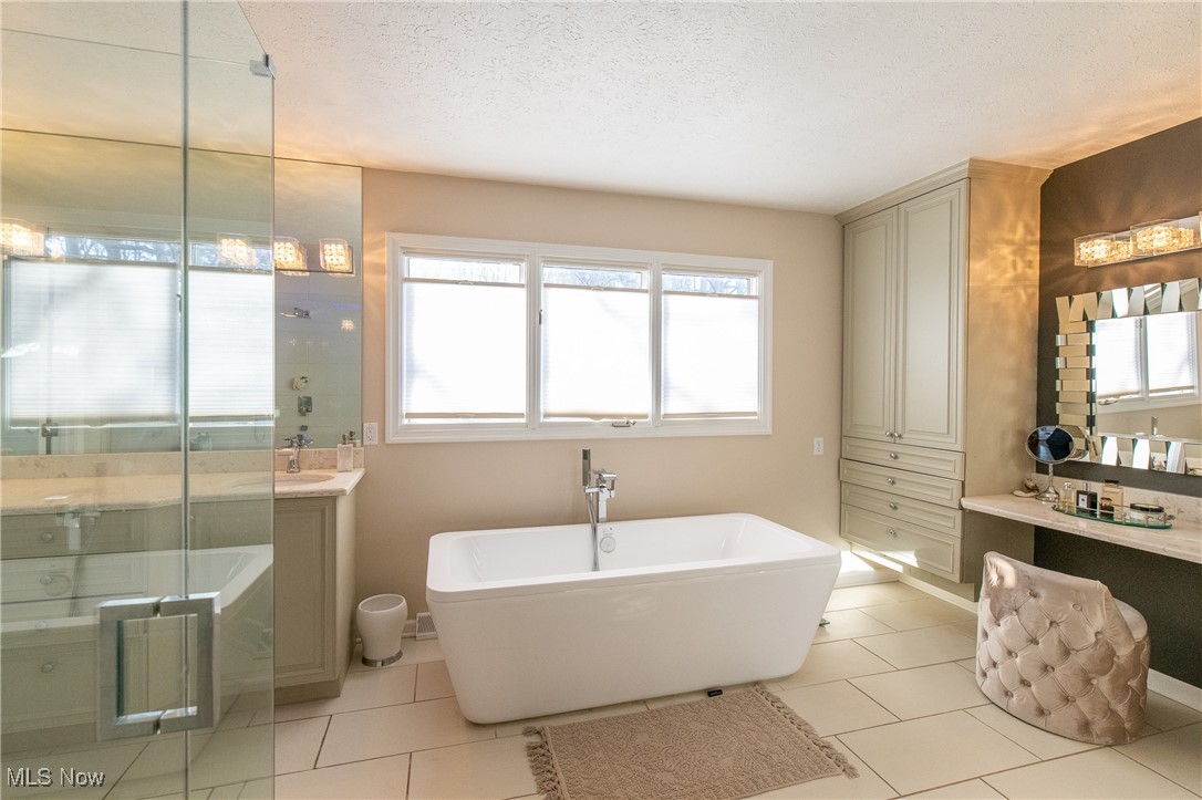 5241 Som Center Road Solon, OH 44139 - Photo 29 of 48 Gallery Image 29