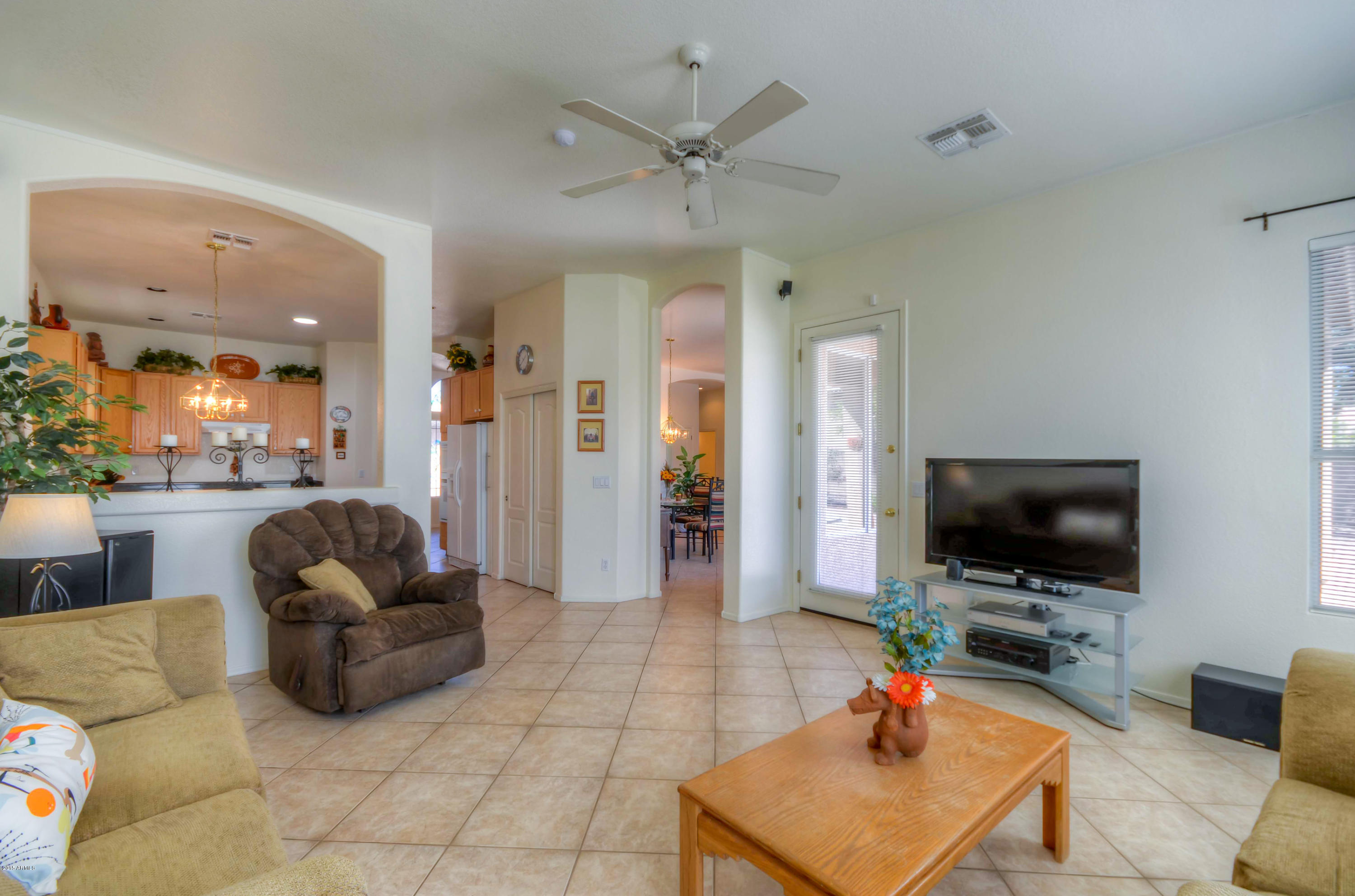 2243 East Victor Road Gilbert, AZ 85296 - Photo 20 of 34 Family Room (3)