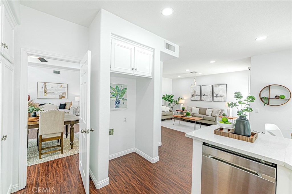 15230 Riviera Lane La Mirada, CA 90638 - Photo 13 of 47