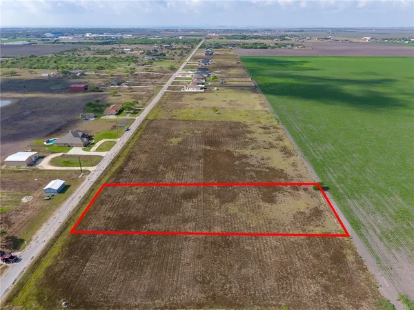 $68,000 | 4323 Kestrel Lane, Portland, TX 78390