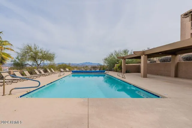 $469,900 | 13815 North Mirage Heights Court, Unit 211, Fountain Hills, AZ 85268