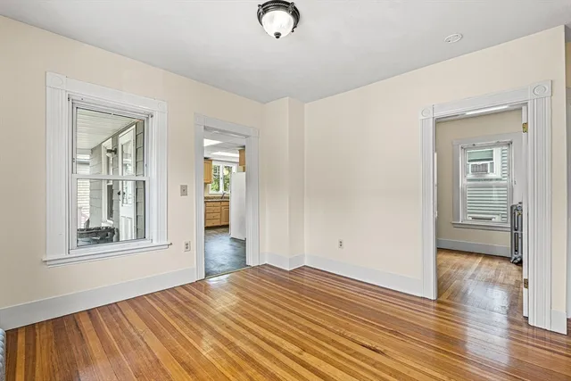 $3,200 | 16 Porter Street, Unit 2, Somerville, MA 02143