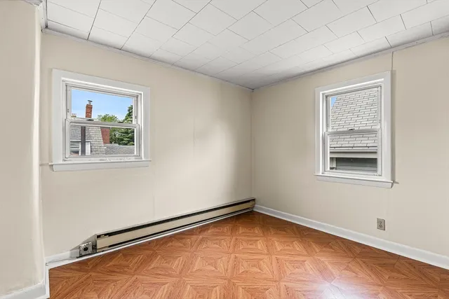 $3,200 | 16 Porter Street, Unit 2, Somerville, MA 02143