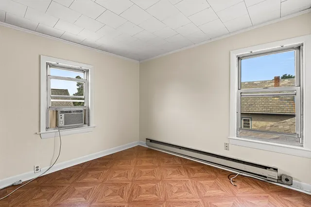 $3,200 | 16 Porter Street, Unit 2, Somerville, MA 02143