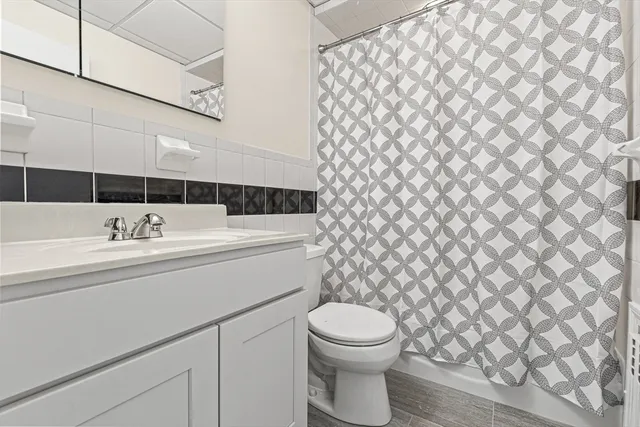 $3,200 | 16 Porter Street, Unit 2, Somerville, MA 02143