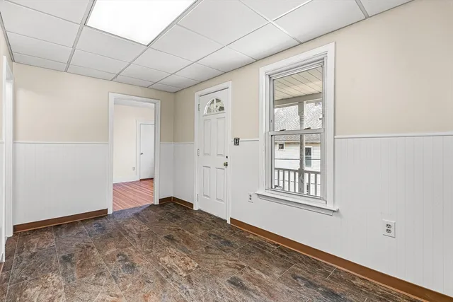 $3,200 | 16 Porter Street, Unit 2, Somerville, MA 02143