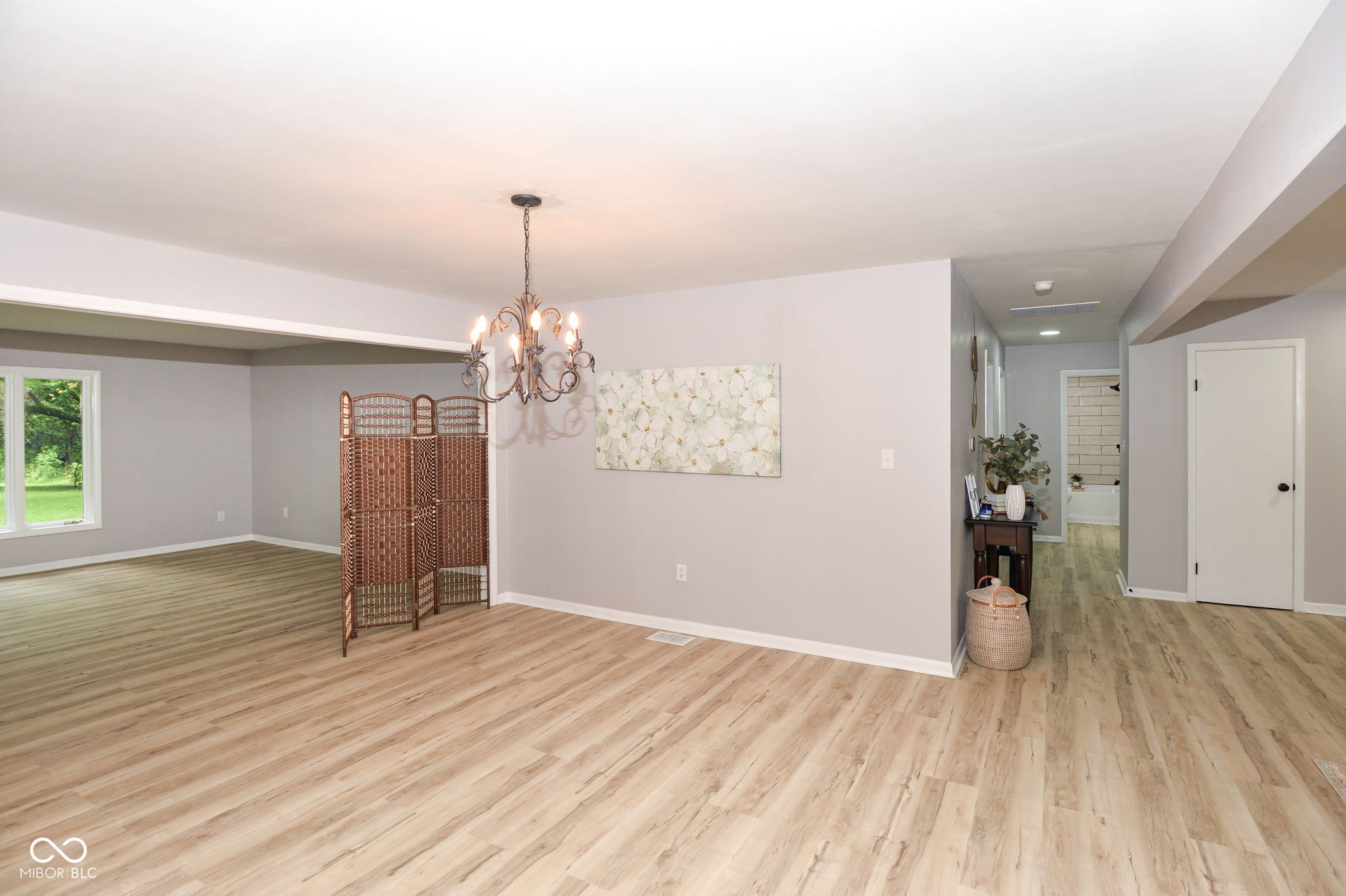 4813 East Thompson Road Indianapolis, IN 46237 - Photo 6 of 38 Gallery Image 6