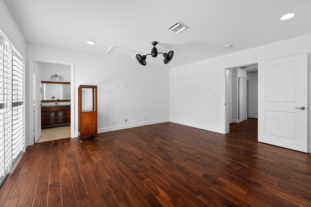 636 Kingfish Road North Palm Beach, FL 33408 - Photo 19 of 23 42291_6a24586761d4d_06.06.2026_image-19