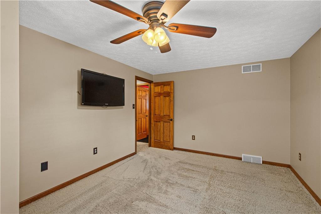 2535 Morton Road Pittsburgh, PA 15241 - Photo 28 of 48