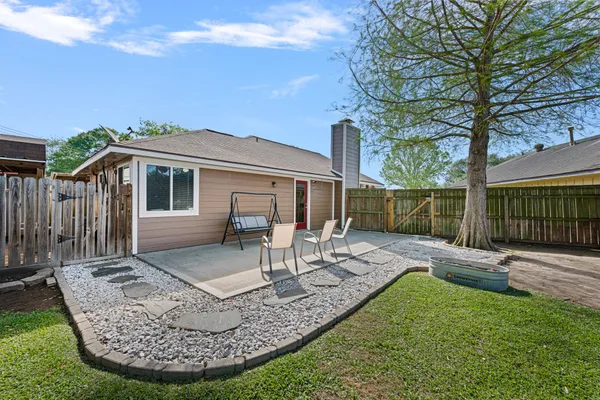 $210,000 | 1804 Spruce Drive, Rosenberg, TX 77471